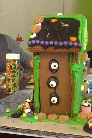 Illustration for article titled Food craft roundup! (Halloween house, etc; pictures included)